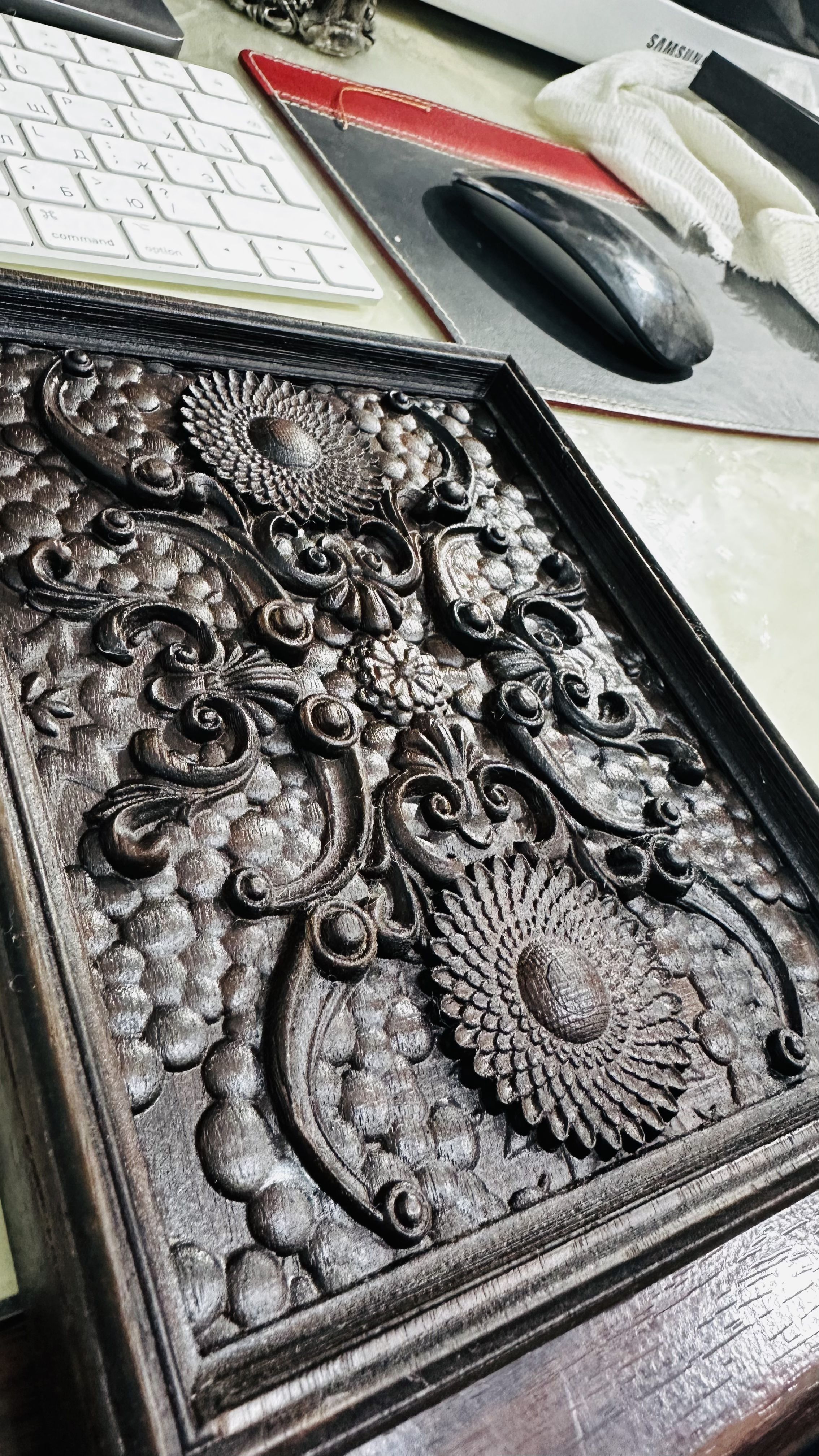 Панно "Скарабей"