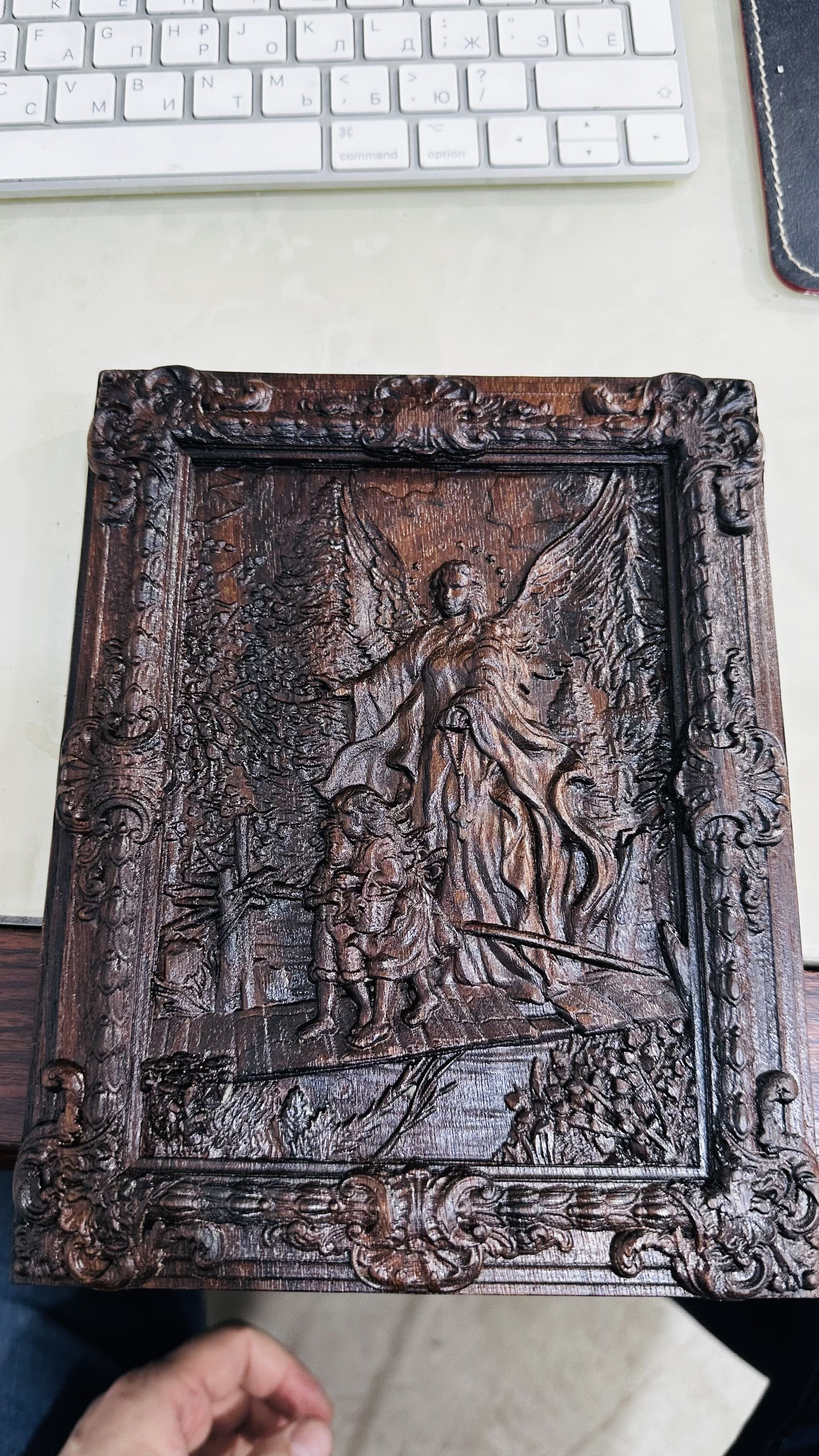 Панно "Ангел-Хранитель"