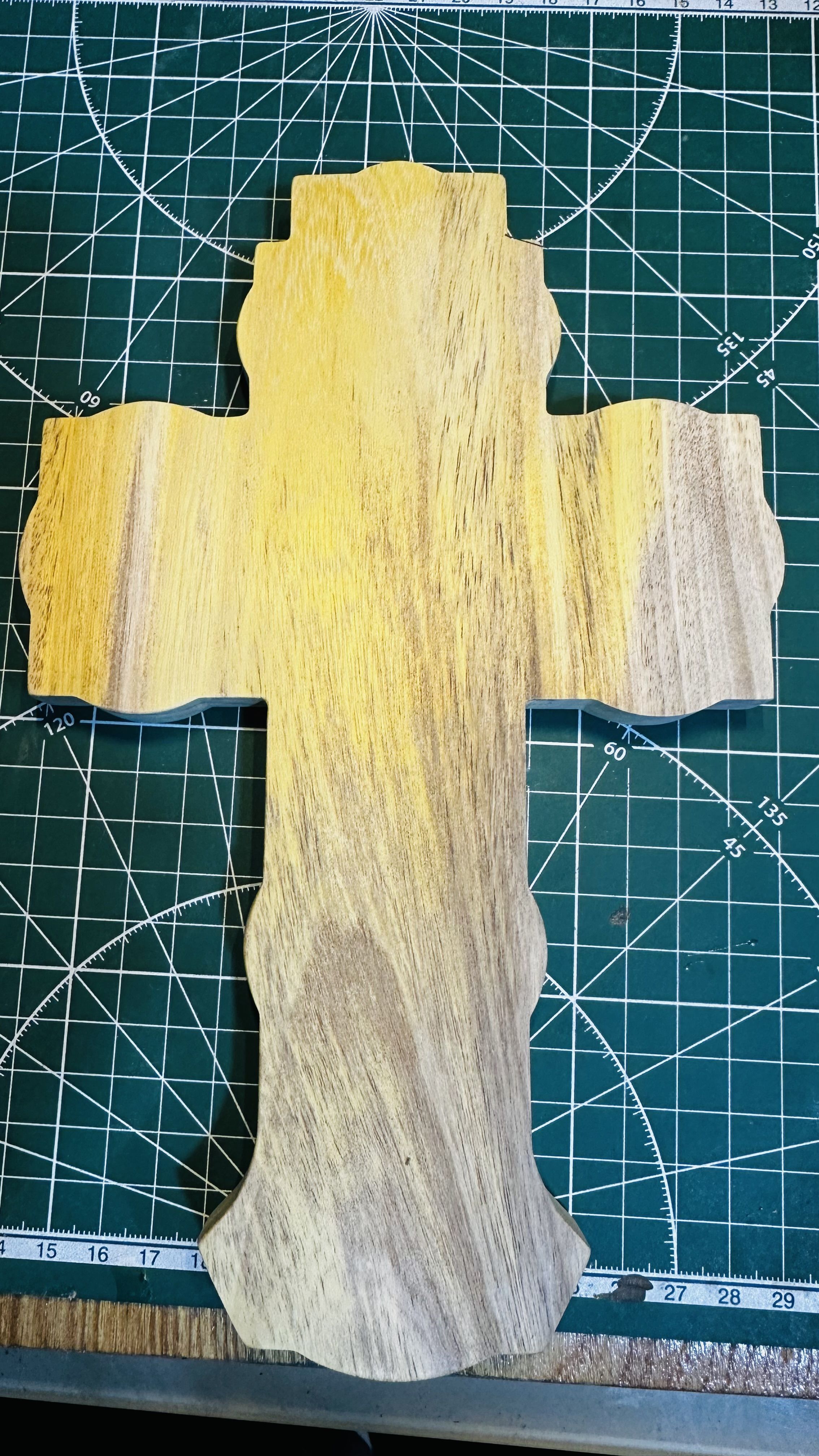 Крест православный из Маклюры с бортом